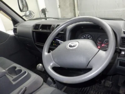 MAZDA BONGO VAN