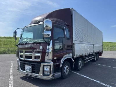 Isuzu  OO RATTLING
