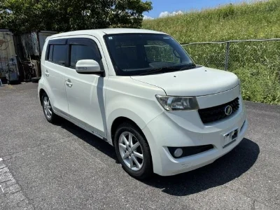 Toyota bB
