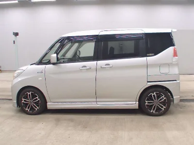 Suzuki Solio