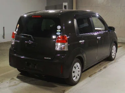 TOYOTA SPADE