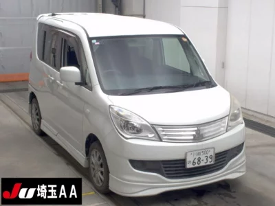 Mitsubishi Delica D:2