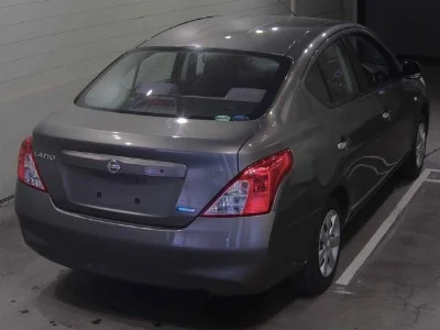 Nissan Tiida Latio
