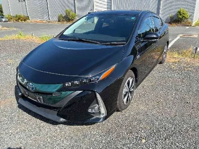 TOYOTA PRIUS PHV