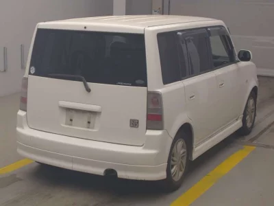 Toyota bB
