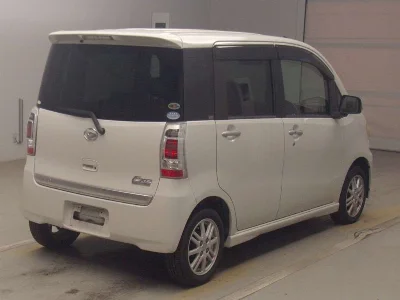 Daihatsu TANTO EXE