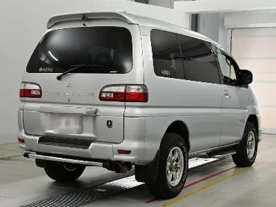 Mitsubishi Delica