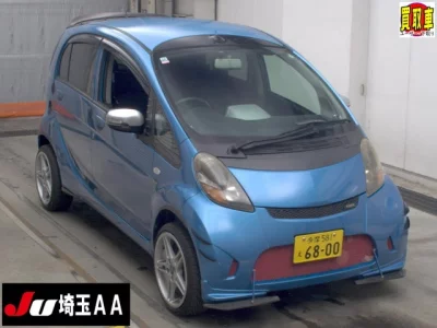 Mitsubishi i