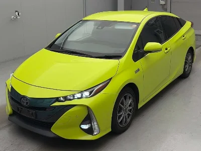Toyota Prius PHV