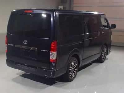 Toyota RegiusAce