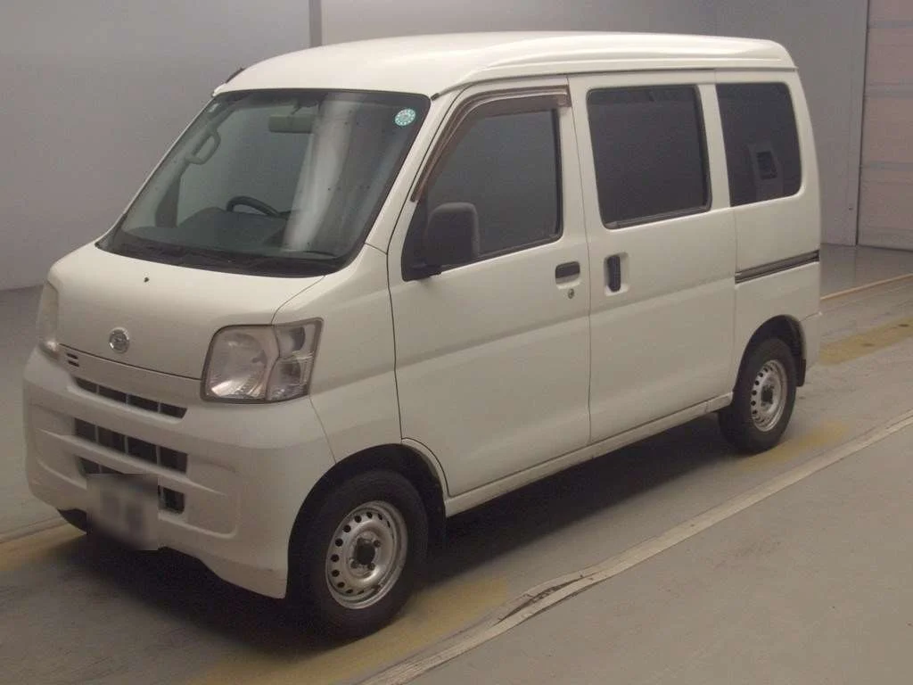 Daihatsu Hijet Cargo  с аукциона в Японии
