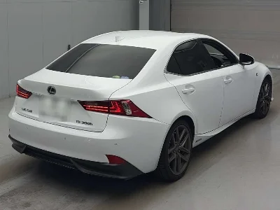 Lexus IS300h