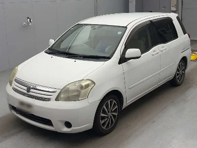 Toyota Raum