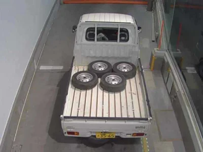 DAIHATSU HIJET TRUCK