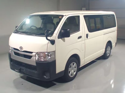 Toyota HiAce Van