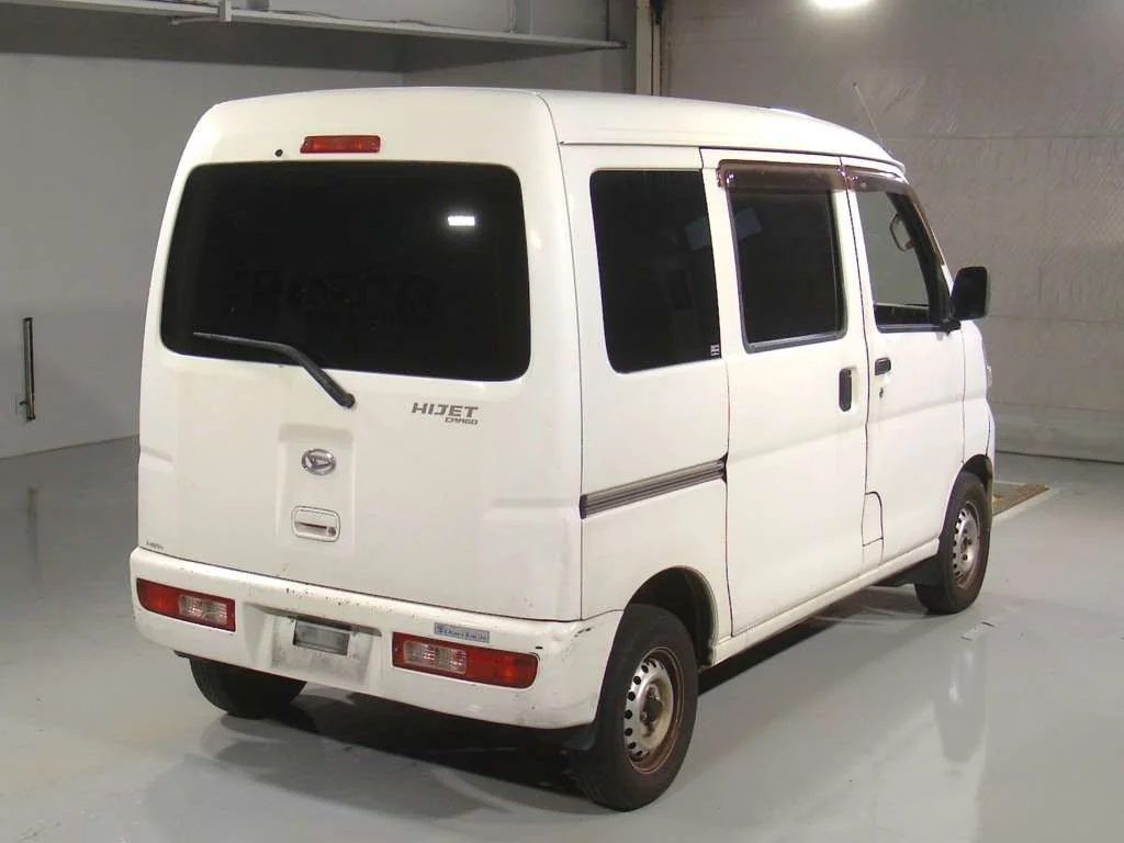 Daihatsu Hijet Cargo  с аукциона в Японии