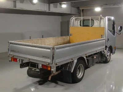 Nissan ATLAS