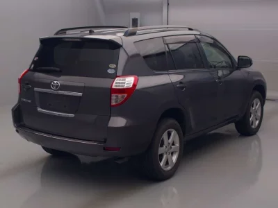 TOYOTA VANGUARD