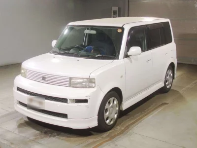 Toyota bB