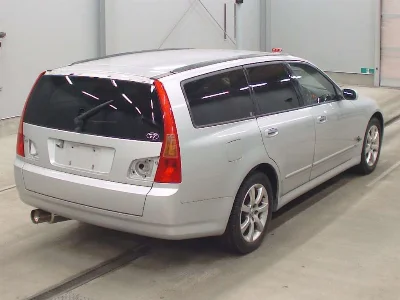 Nissan Stagea
