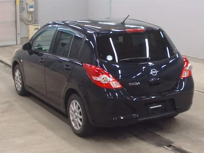 Nissan Tiida