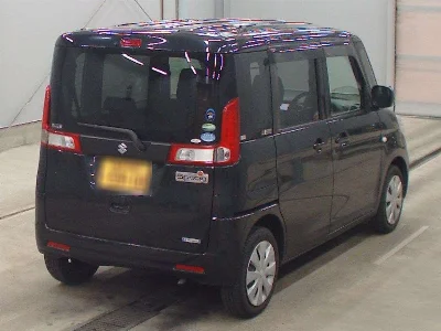 Suzuki Spacia