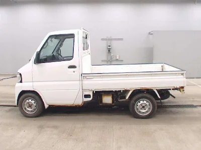 Nissan Clipper Truck