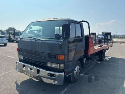 Isuzu Elf
