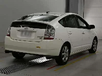 Цена авто Toyota Prius с аукционов Японии, номер кузова NHW20, пробег 94 000, оценка 8