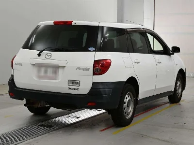MAZDA FAMILIA VAN