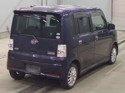 DAIHATSU MOVE CONTE