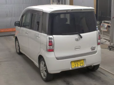 Daihatsu TANTO EXE