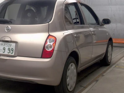 Nissan March