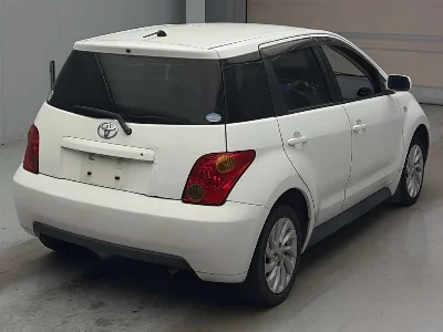 Toyota Ist