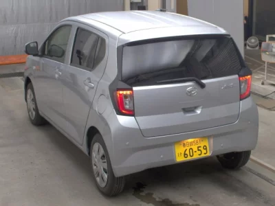 DAIHATSU MIRA E S