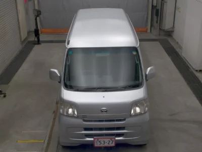 TOYOTA PIXIS VAN