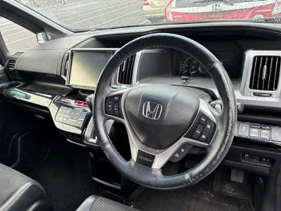 HONDA STEP WAGON