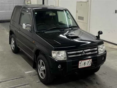 MITSUBISHI PAJERO MINI