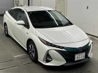 TOYOTA PRIUS PHV