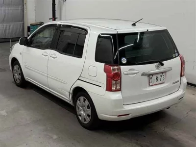 TOYOTA RAUM