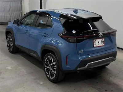 TOYOTA YARIS CROSS