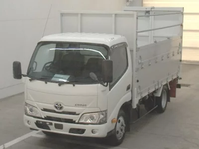 TOYOTA DYNA