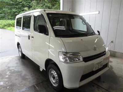 TOYOTA TOWN ACE VAN