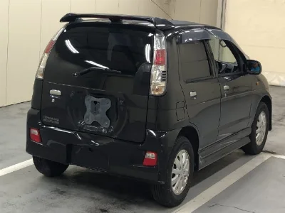DAIHATSU TERIOS KID