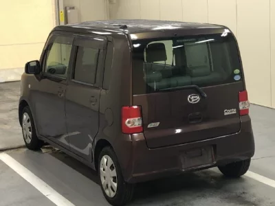 DAIHATSU MOVE CONTE