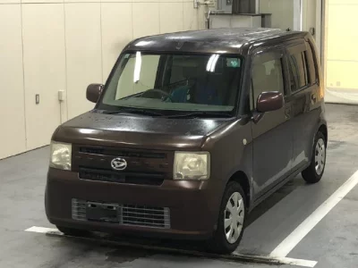 DAIHATSU MOVE CONTE