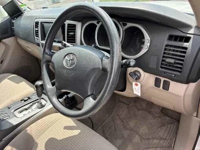 TOYOTA HILUX SURF