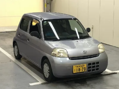 DAIHATSU ESSE