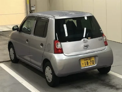 DAIHATSU ESSE