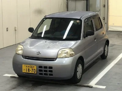 DAIHATSU ESSE